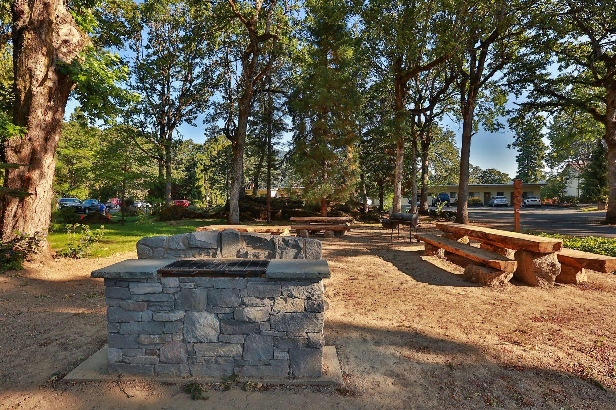 Westcliff Lodge Hood River Esterno foto